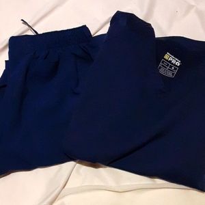 Wonder wink navy blue size small scrub set